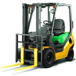 Komatsu 5000 Capacity Forklift